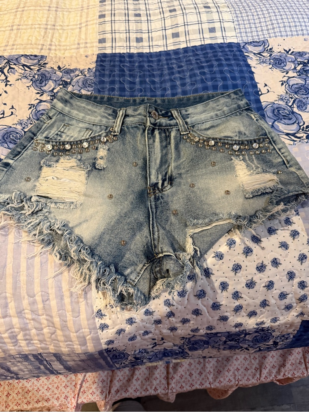 Embellished Distressed Denim Shorts - Blue